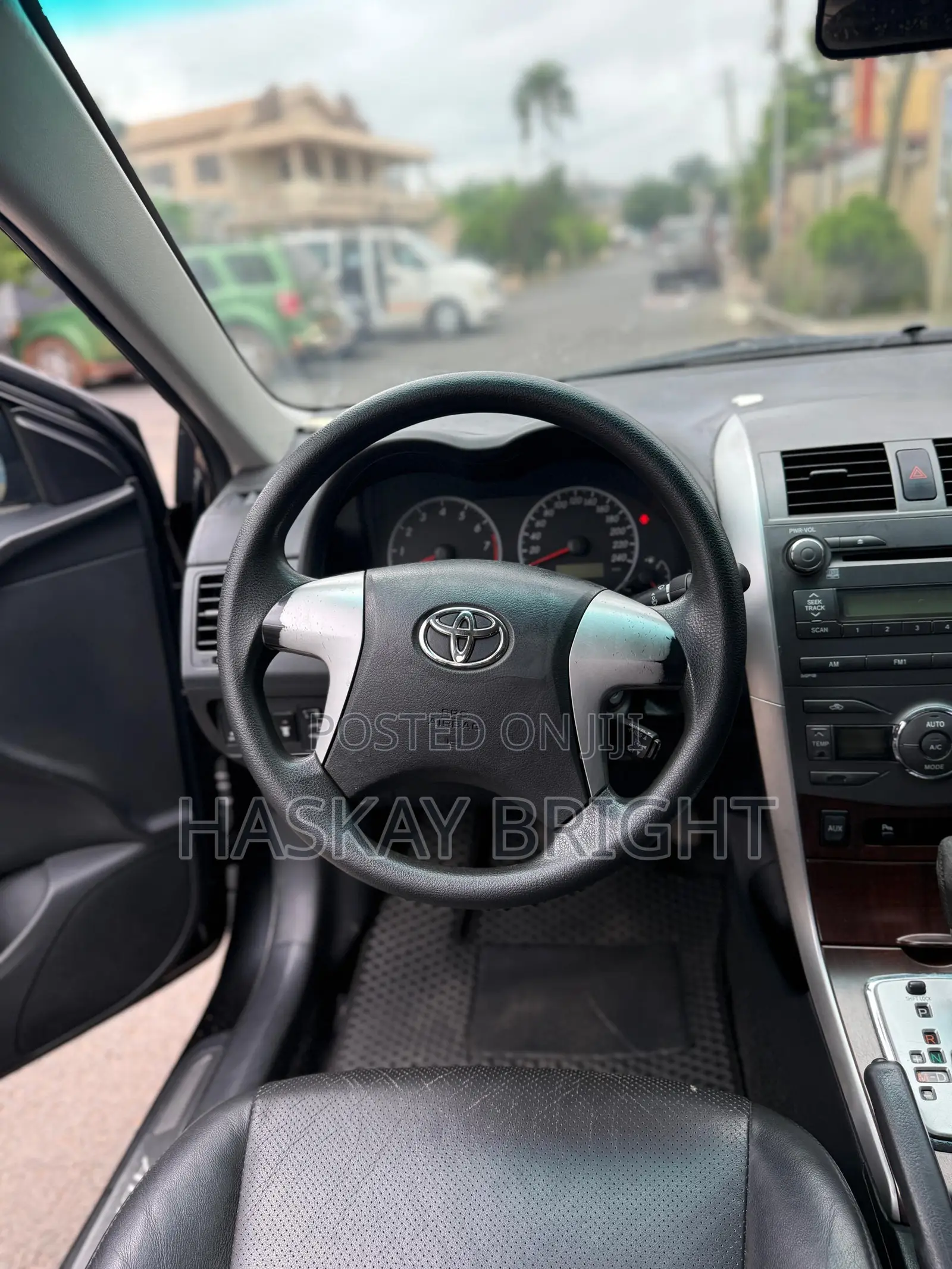 Toyota Corolla 2012 Black