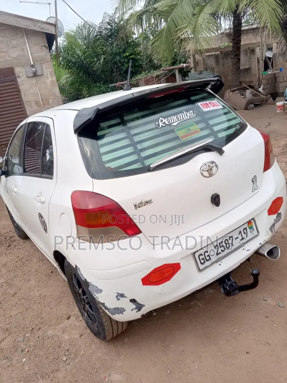 Toyota Vitz 1.0 FWD 5dr 2010 White