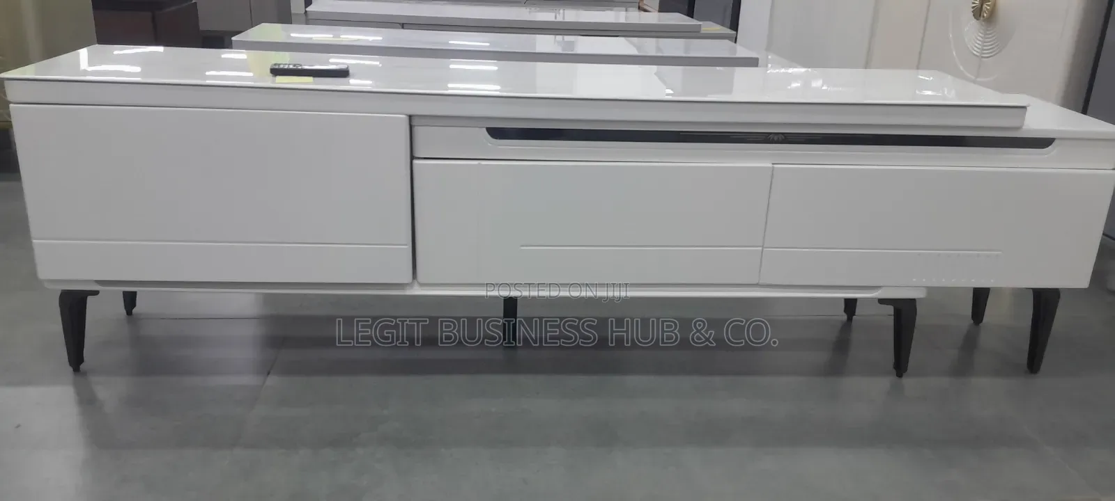 Modern TV Stand Unit