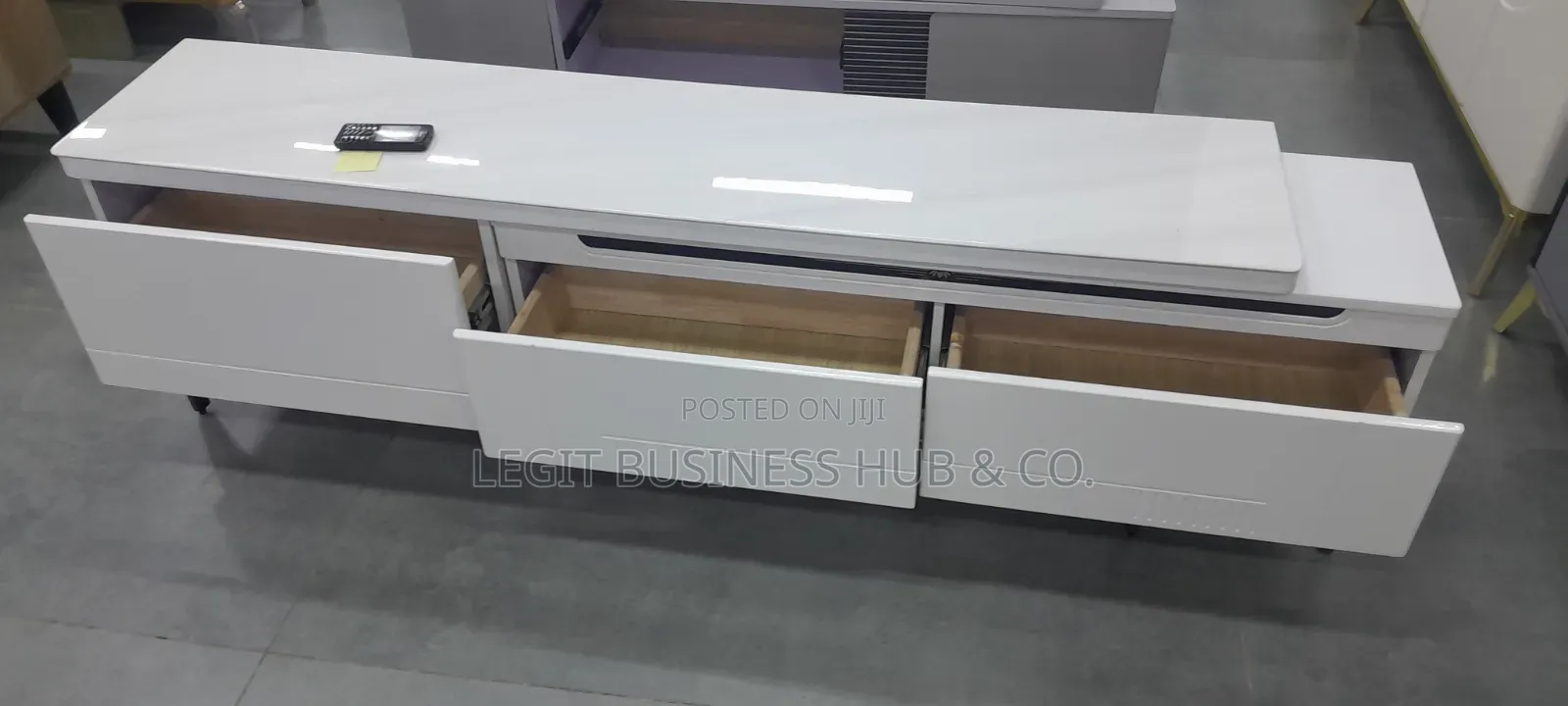 Modern TV Stand Unit
