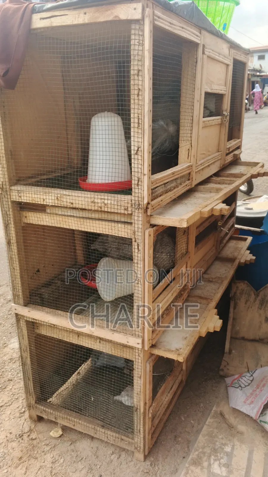 Space-Saving 3-Level Wooden Animal's Cage