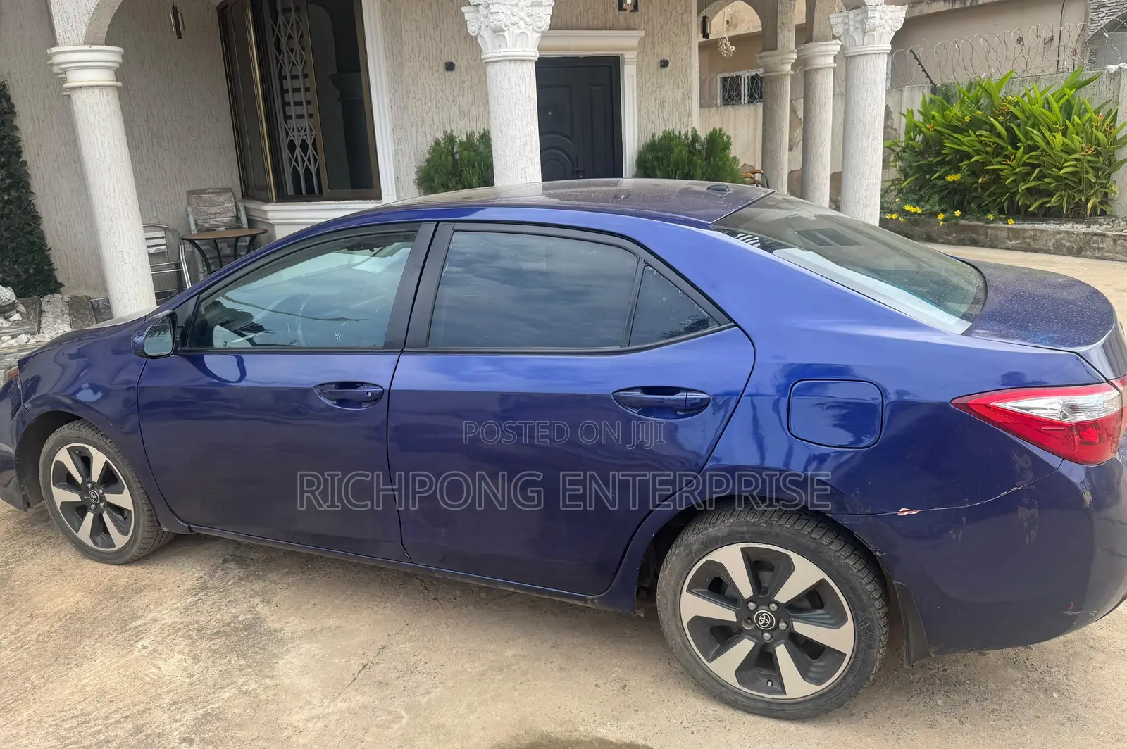 Toyota Corolla LE Eco Plus 4dr Sedan (1.8L 4cyl CVT) 2015 Blue