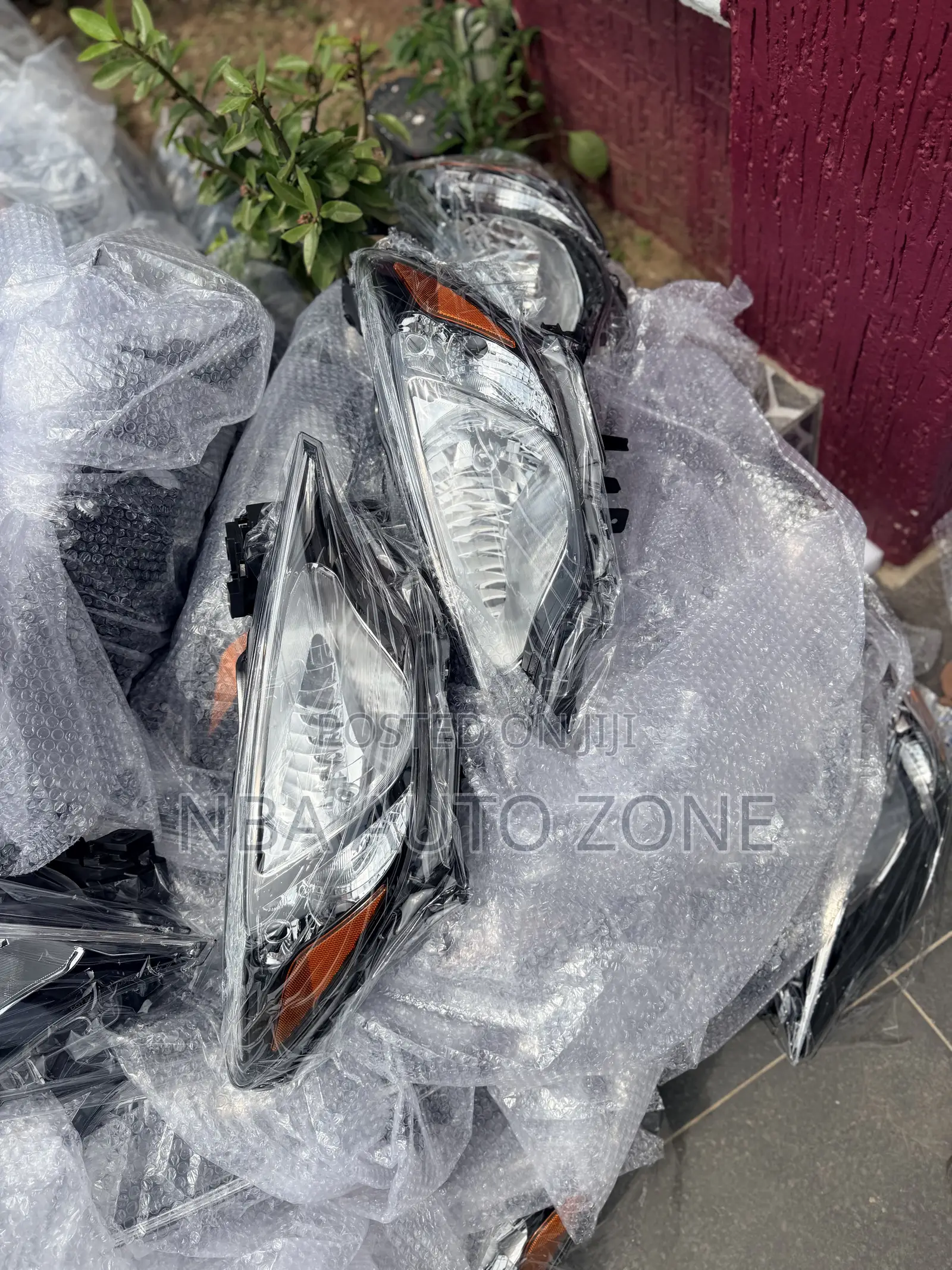 Toyota Yaris iA 2016-2018 Normal Head Light Pair