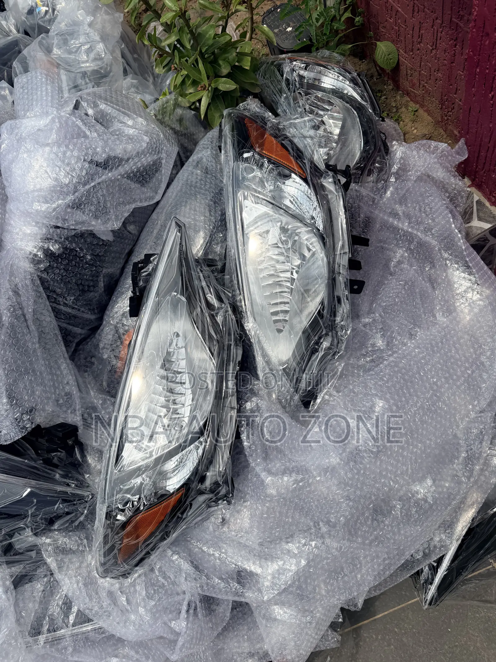 Toyota Yaris iA 2016-2018 Normal Head Light Pair