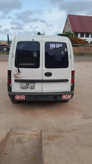 Opel Combo 2008 White
