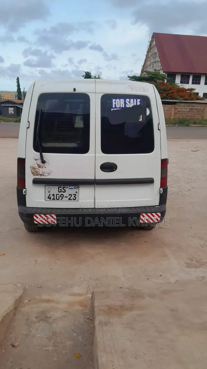 Opel Combo 2008 White