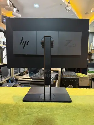 HP Z23-G2 24 Inches Edgeless Ips,Full Hd 1080p Monitor.Good for Gaming