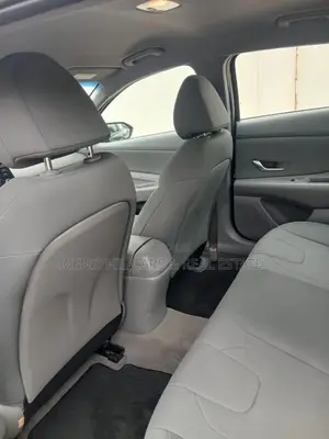 Hyundai Elantra 2023 Black