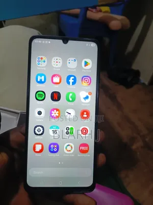 Samsung Galaxy A05 64 GB Gray