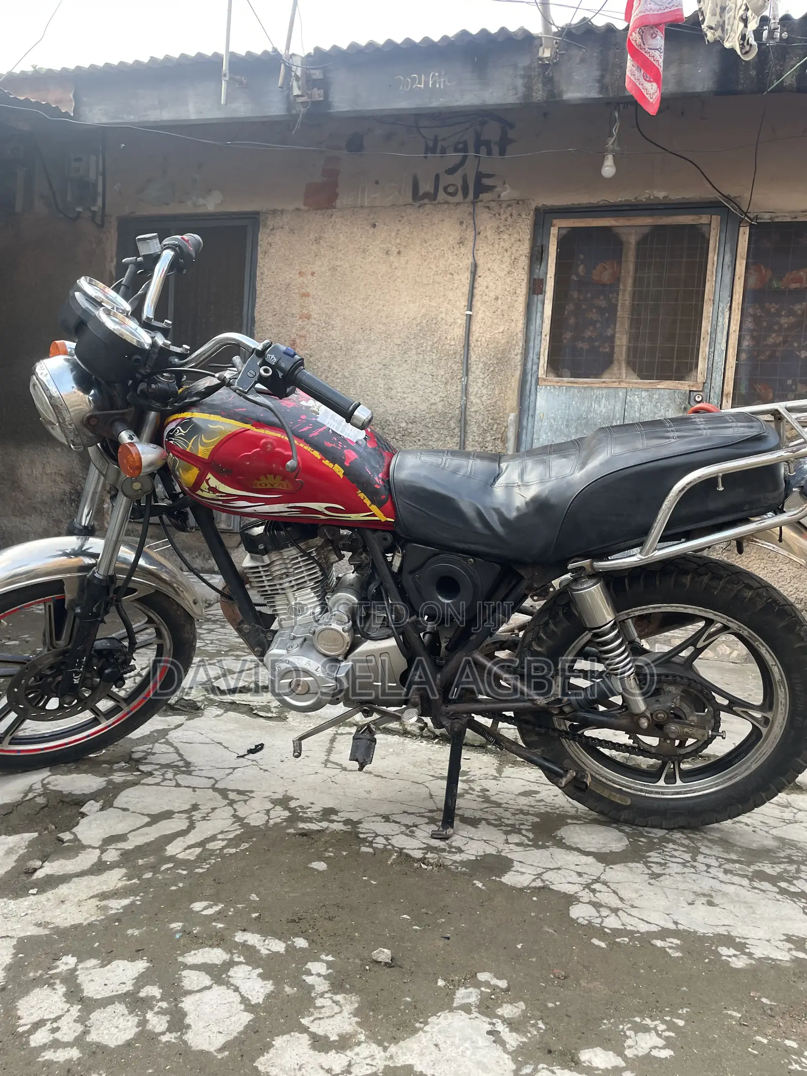 Royal Motorcycle 2020 Red
