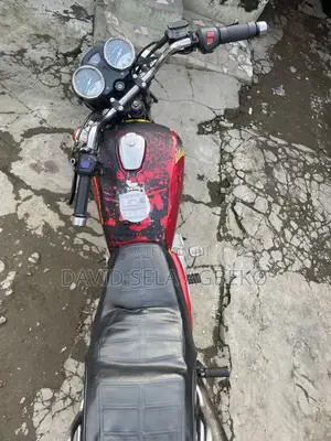 Royal Motorcycle 2020 Red