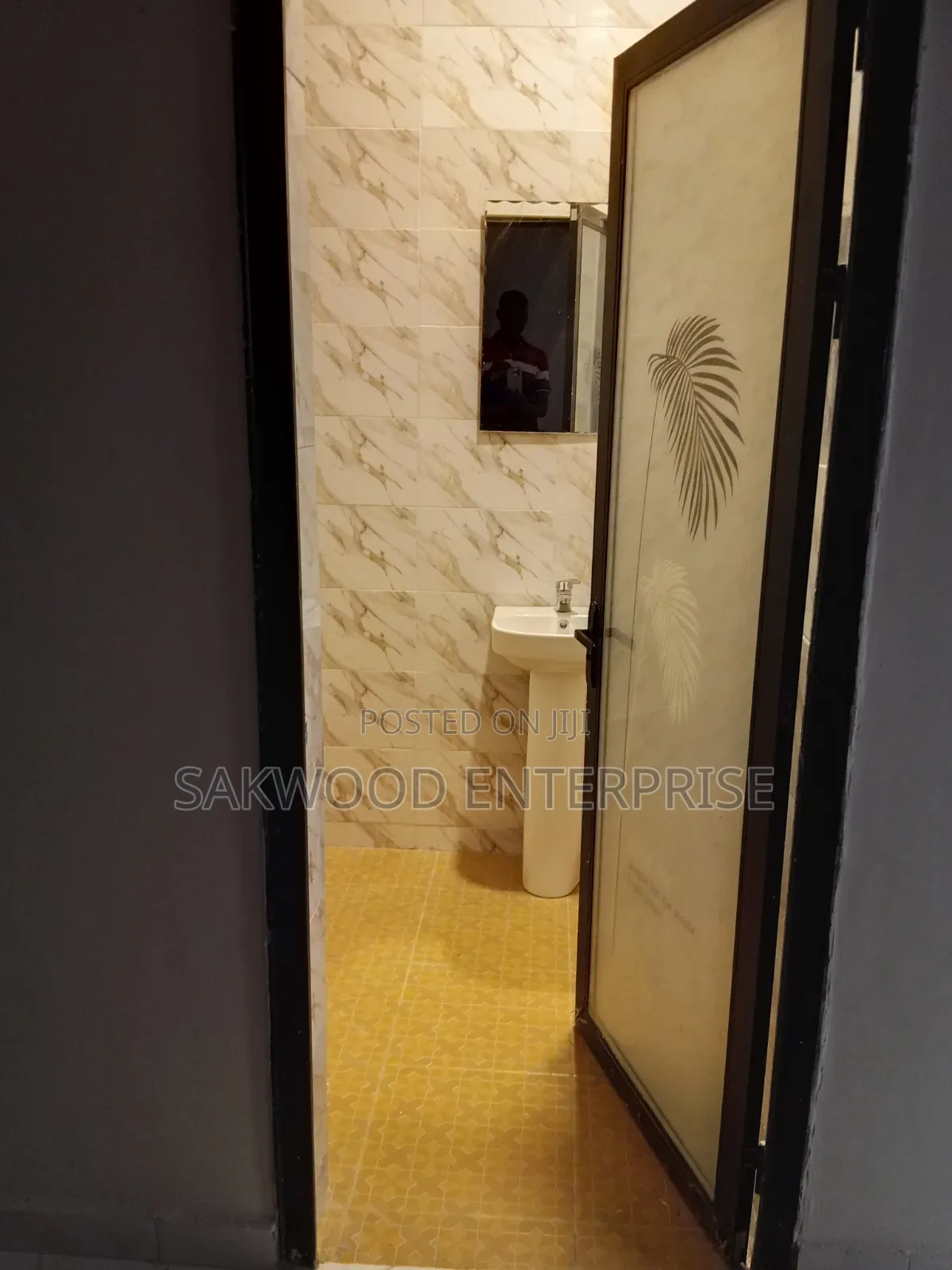 1bdrm Apartment in Sakwood Enterprise, Oyibi for rent