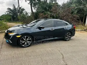 Honda Civic Touring Sedan 2019 Gray