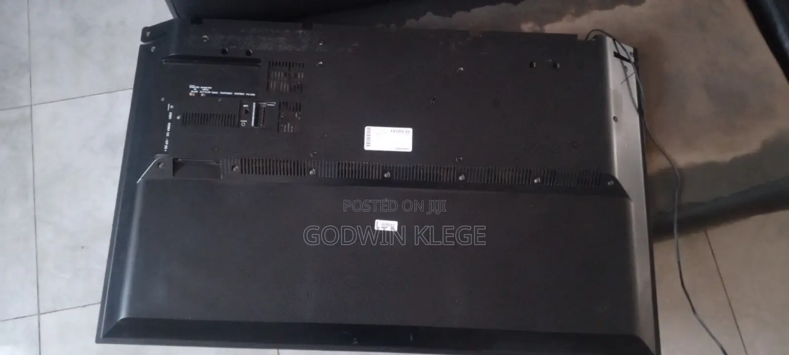 Grundig TV Broken Screen