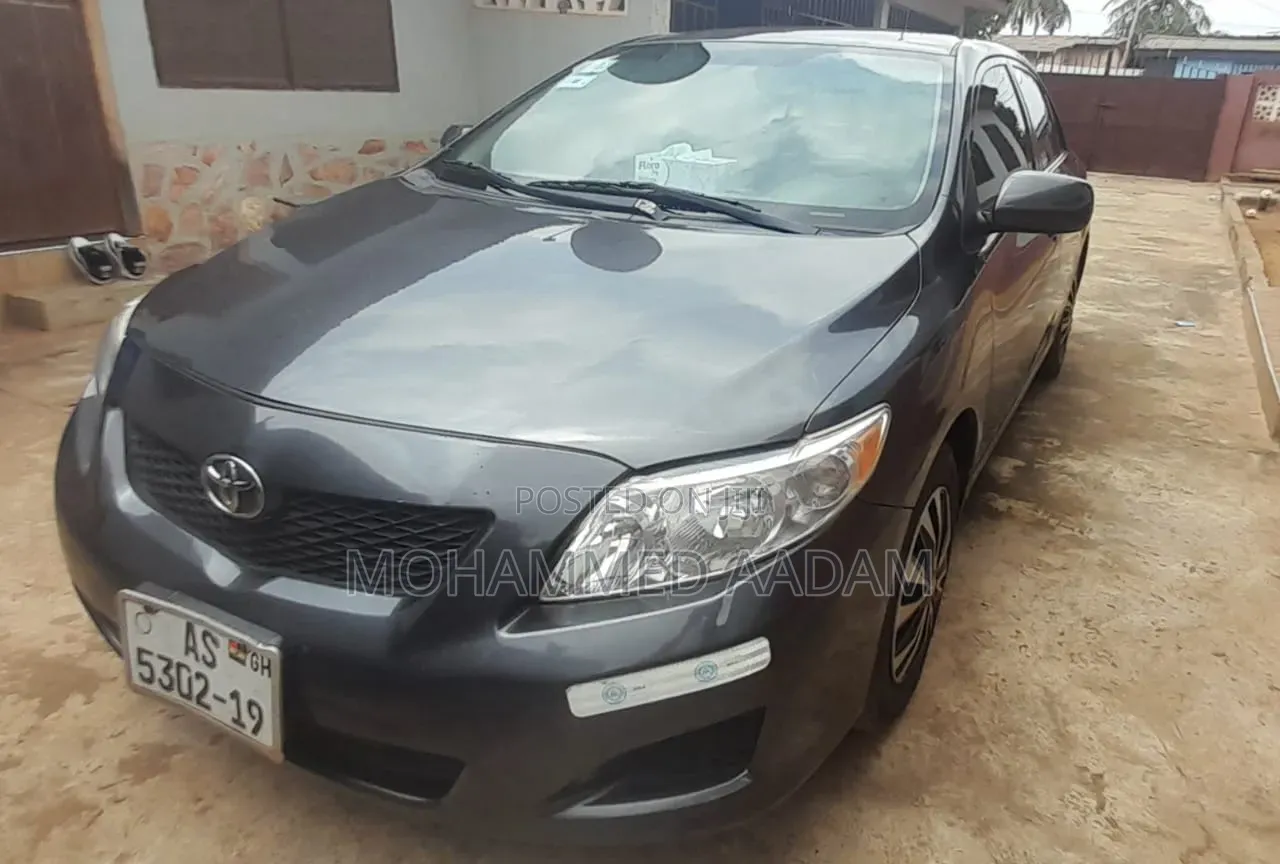 Toyota Corolla LE 4dr Sedan (1.8L 4cyl 4A) 2010 Gray