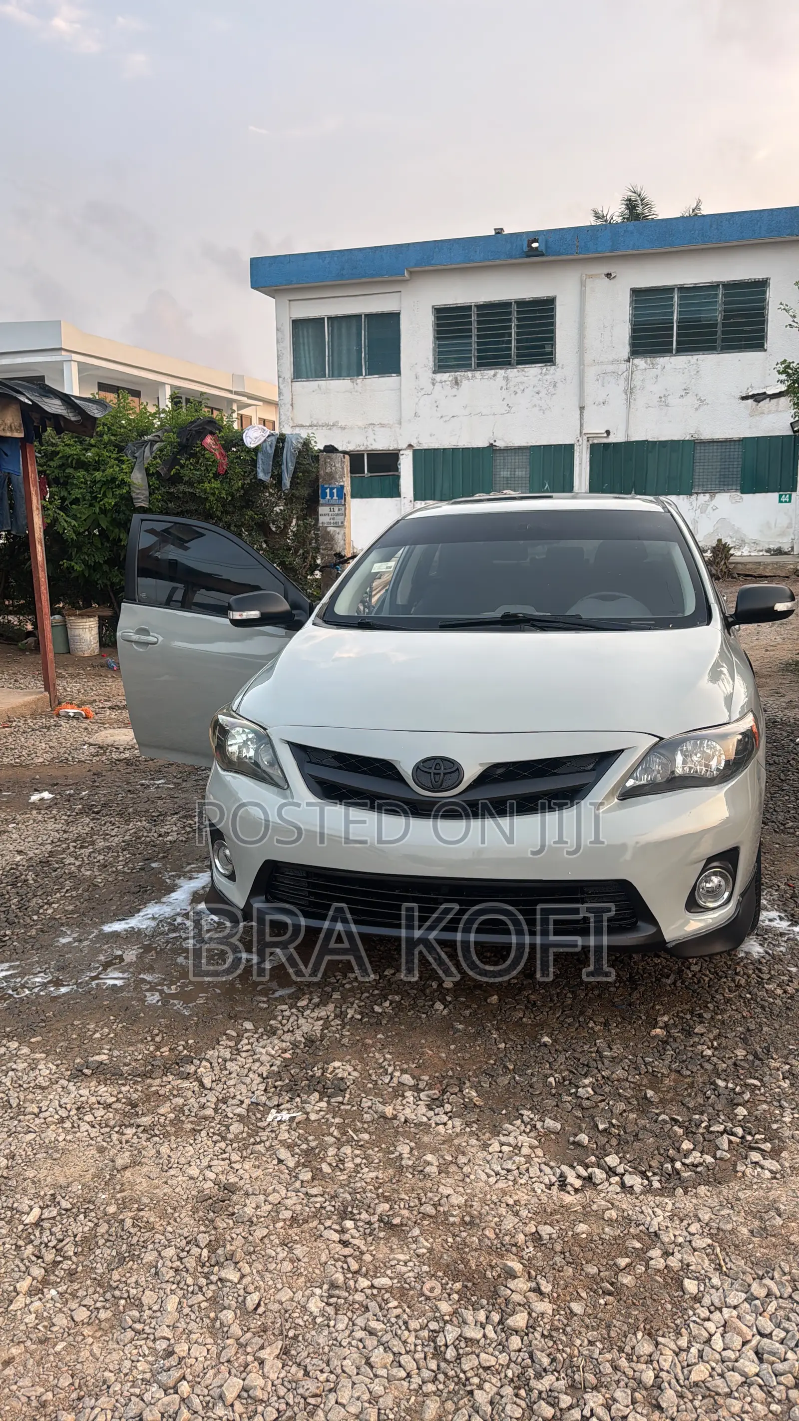 Toyota Corolla S 4dr Sedan (1.8L 4cyl 4A) 2012 White