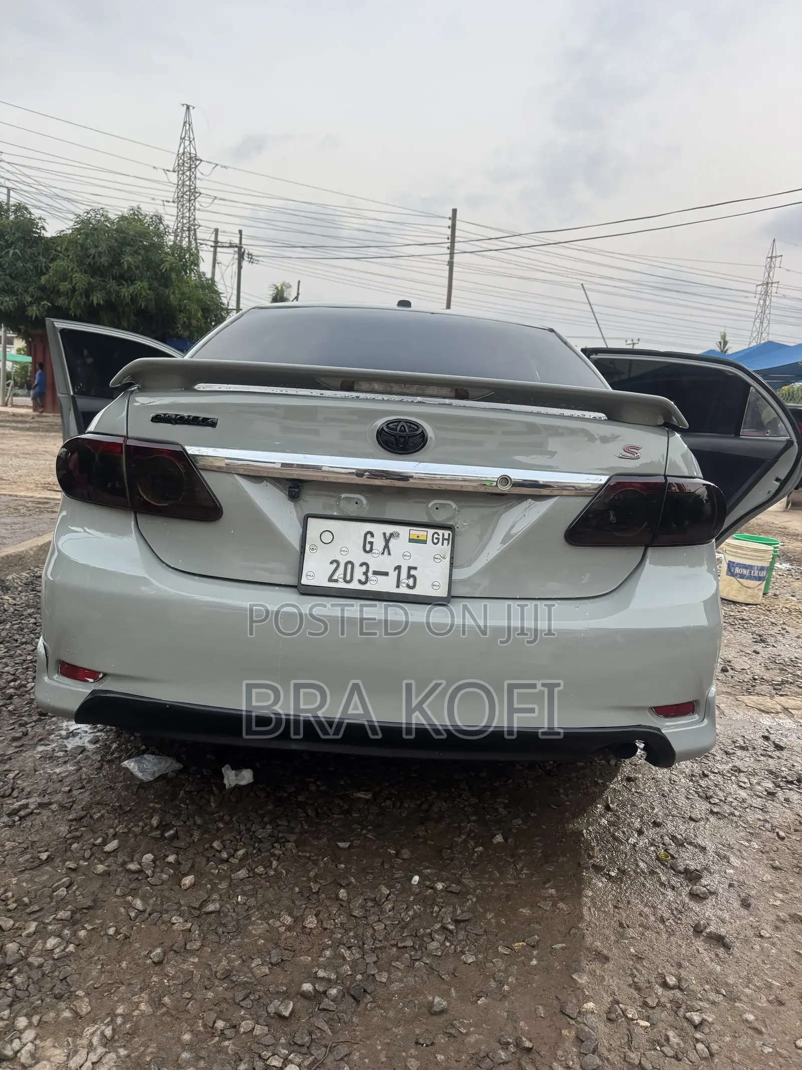 Toyota Corolla S 4dr Sedan (1.8L 4cyl 4A) 2012 White