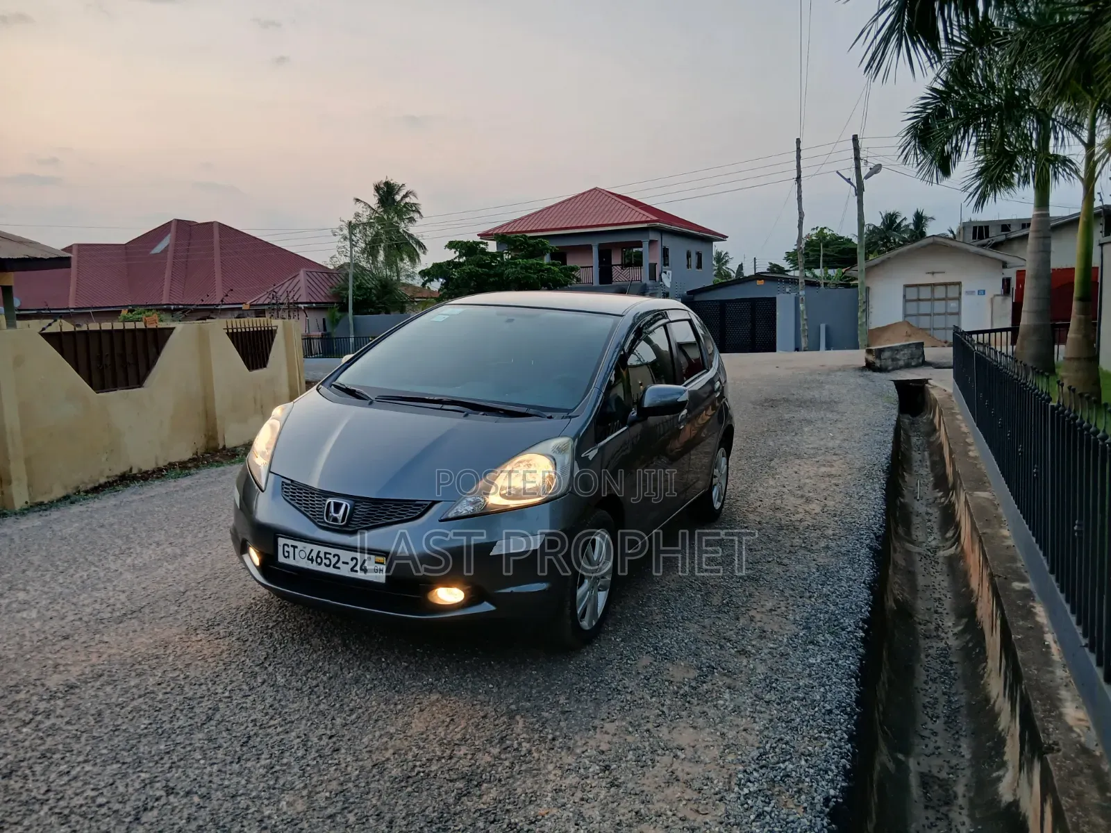 Honda Fit 2012 Gray