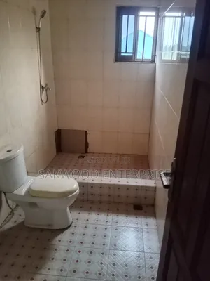 2bdrm Apartment in Sakwood Estate, Oyibi for rent