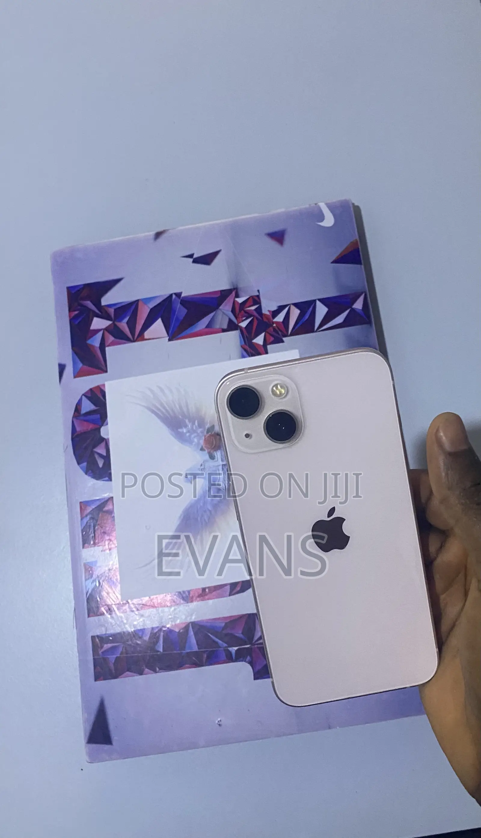 New Apple iPhone 13 128 GB Pink