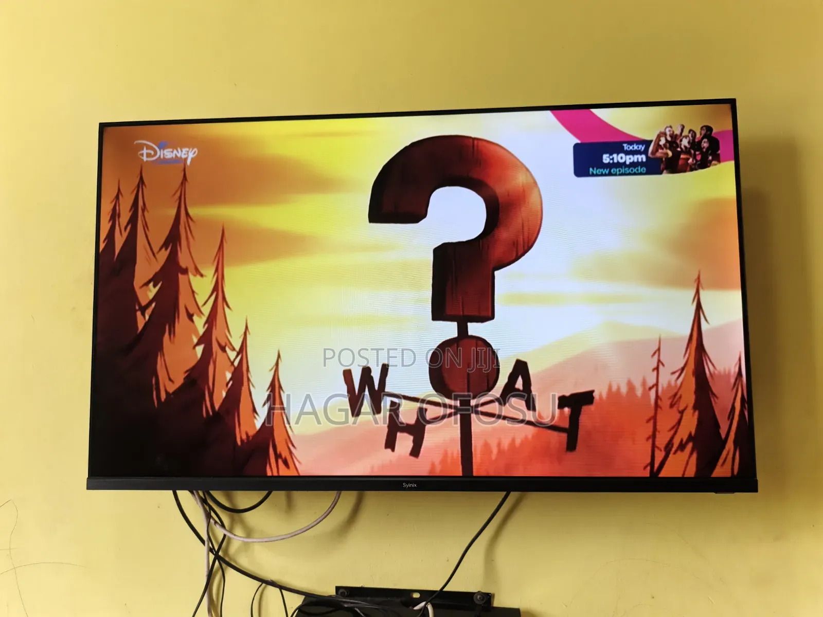 43 Inches Syinix Smart TV