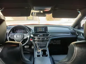 Honda Accord 2019 Red