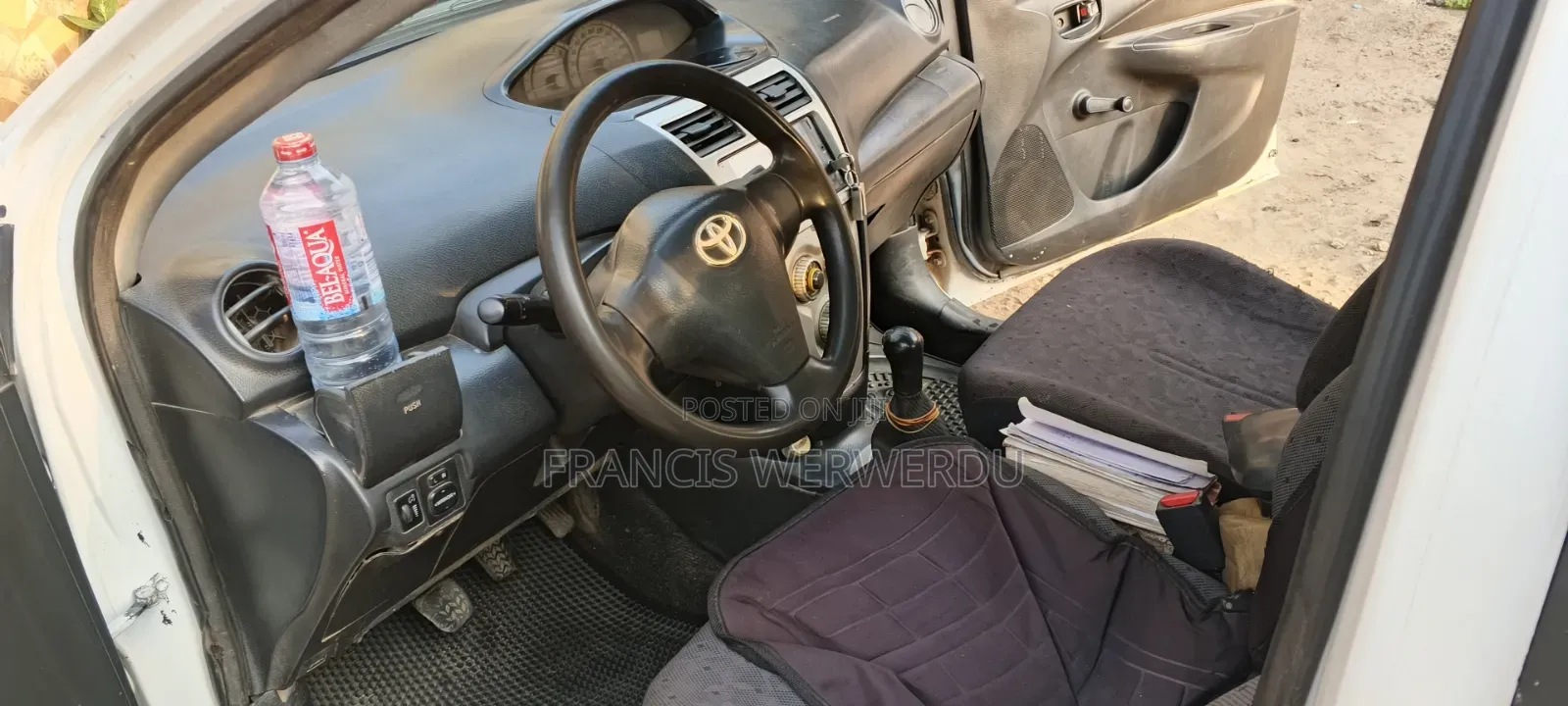 Toyota Yaris 2009 White