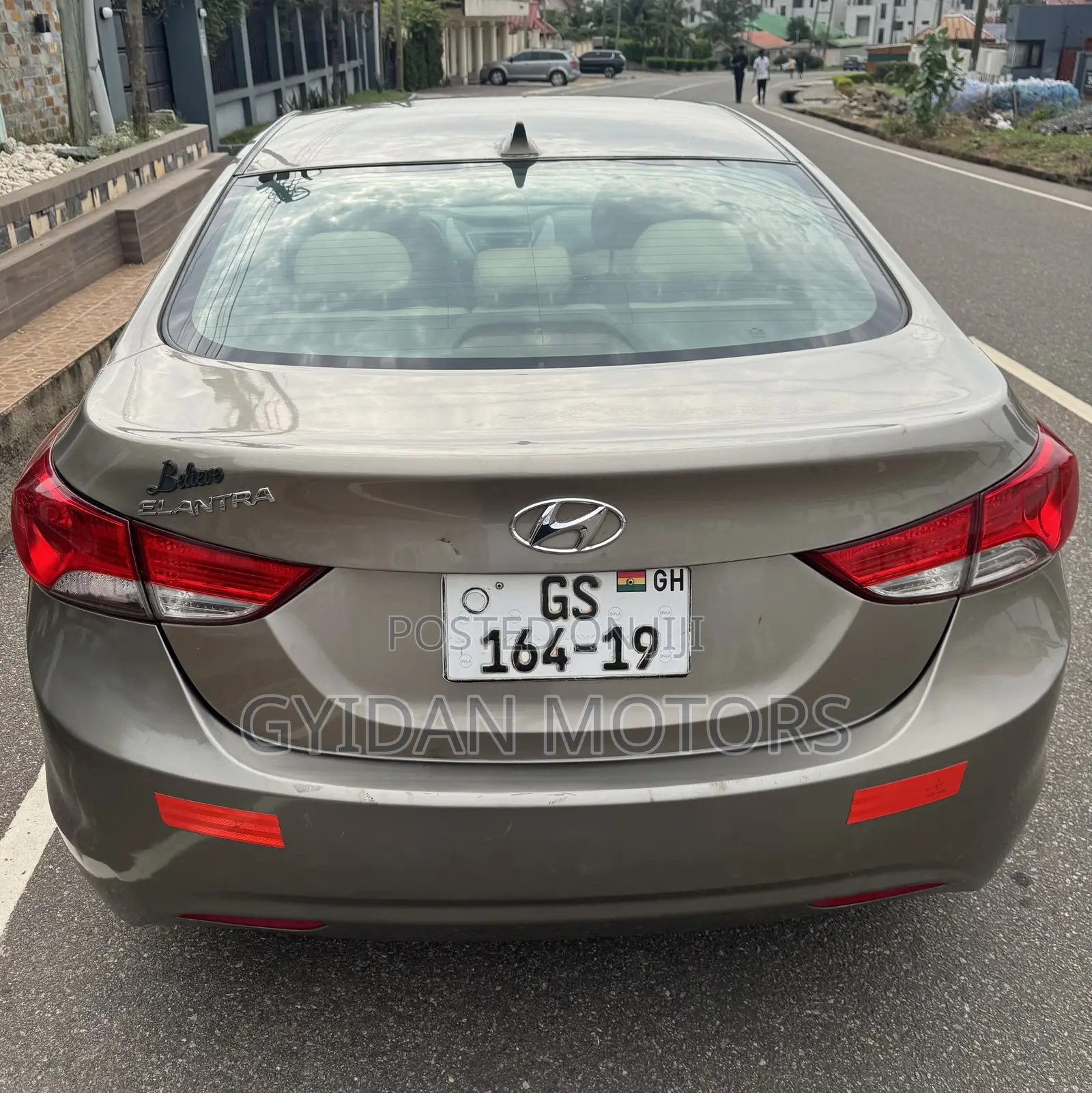 Hyundai Elantra 2013 Gray
