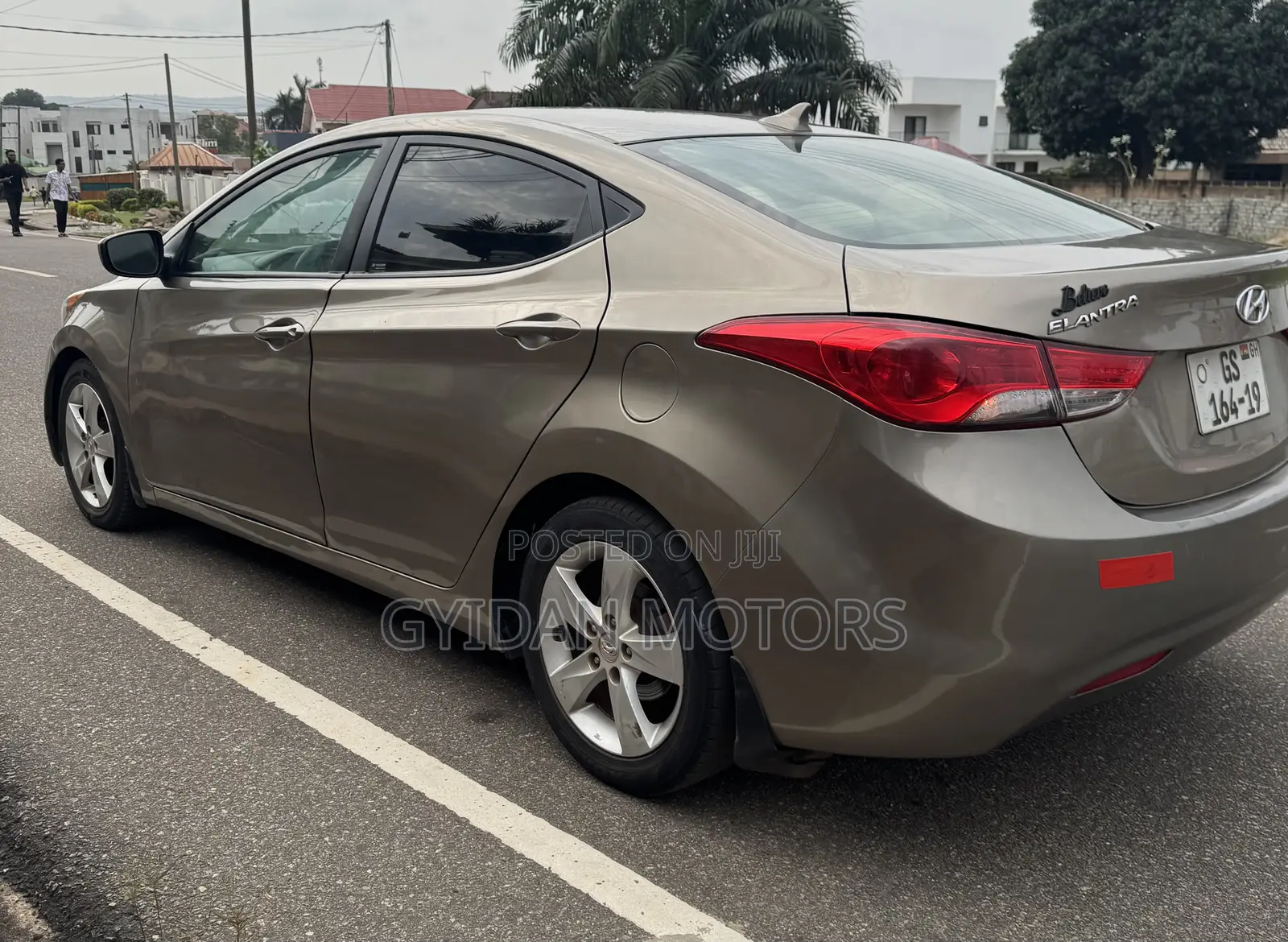 Hyundai Elantra 2013 Gray