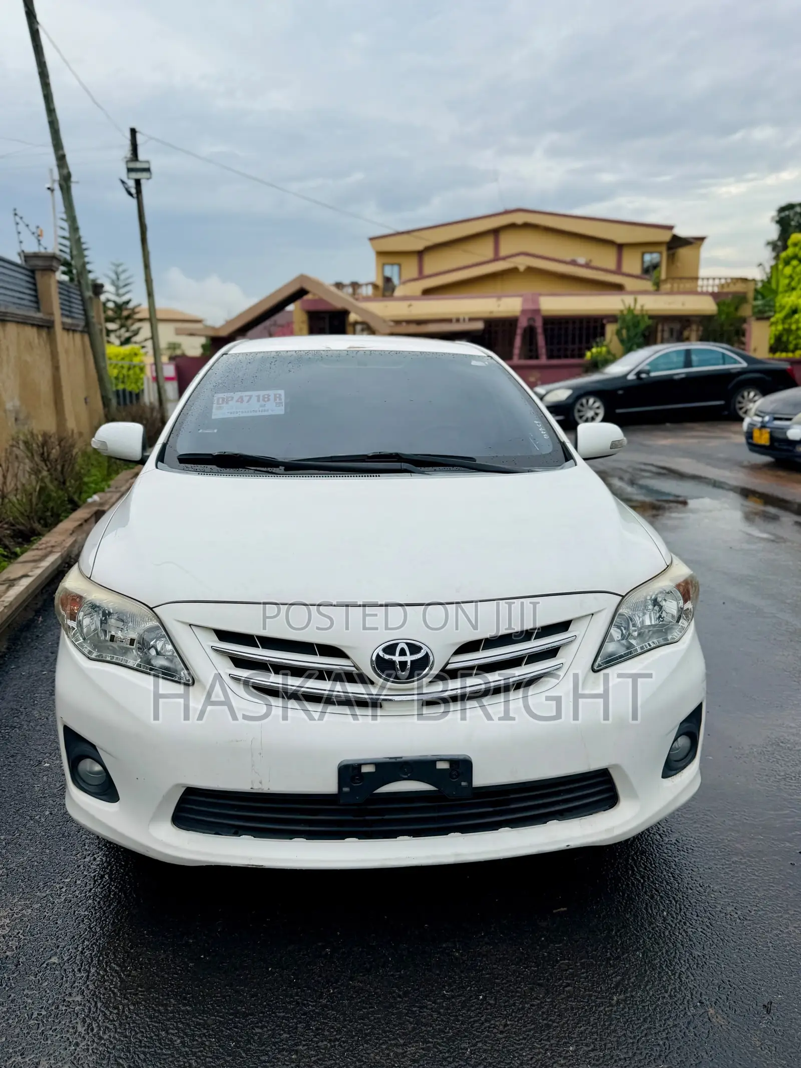 Toyota Corolla 2013 White