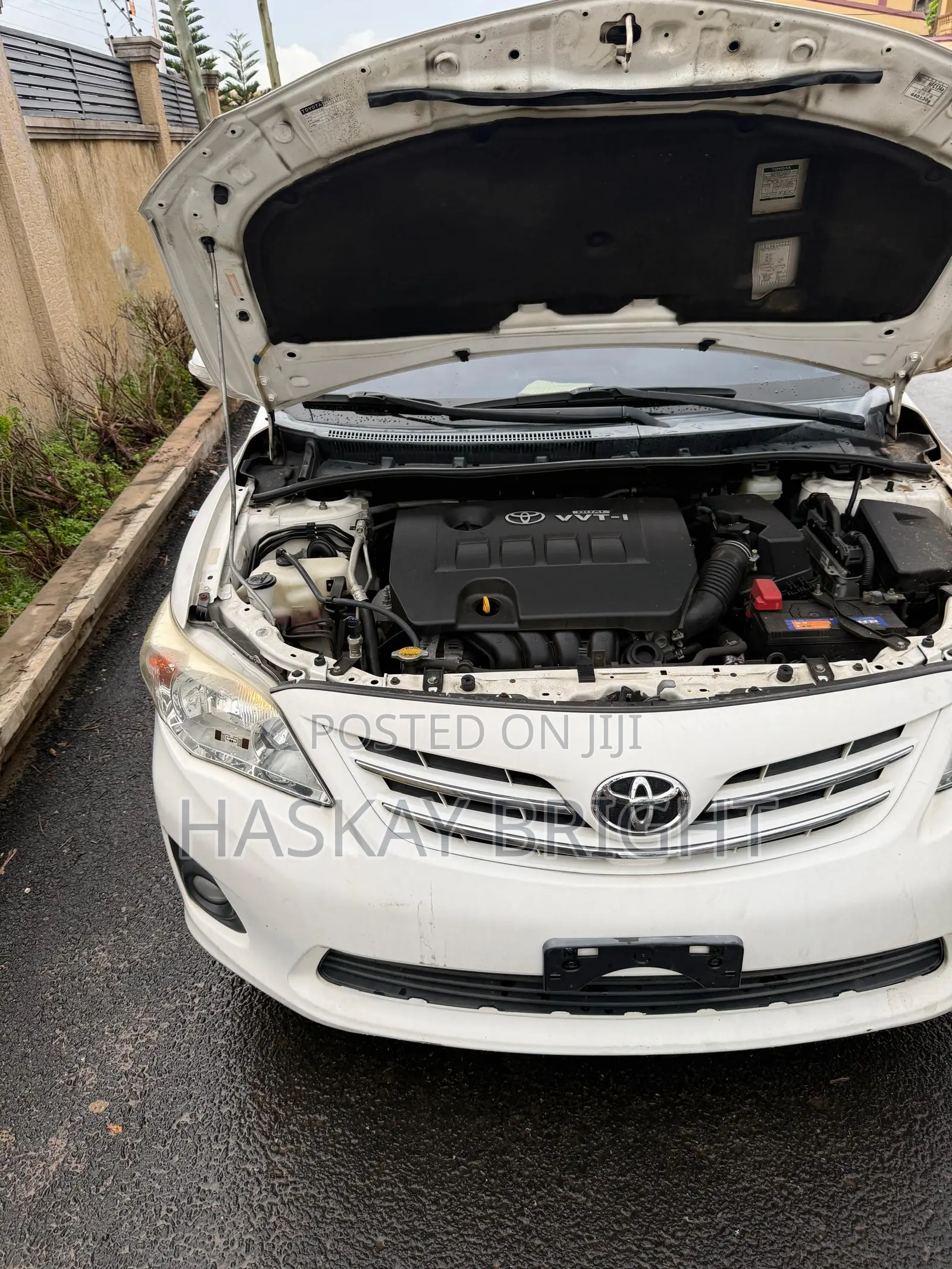 Toyota Corolla 2013 White