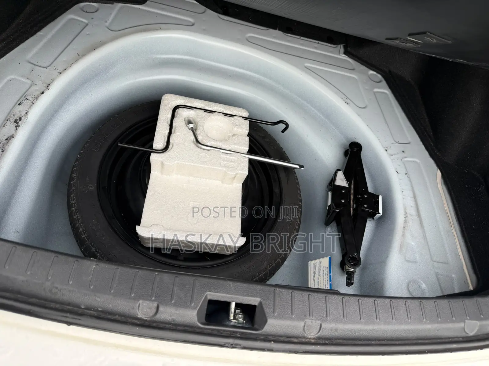 Toyota Corolla 2013 White