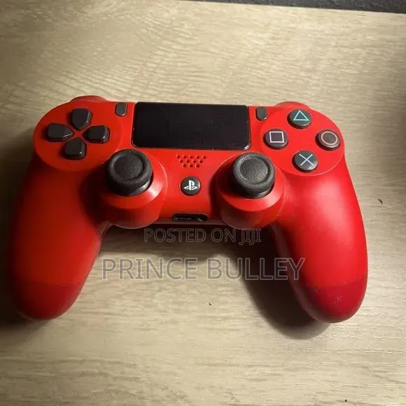 PS4 Controller