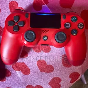 PS4 Controller