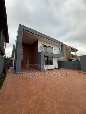 4bdrm House in Laryea Homes, North Legon for sale