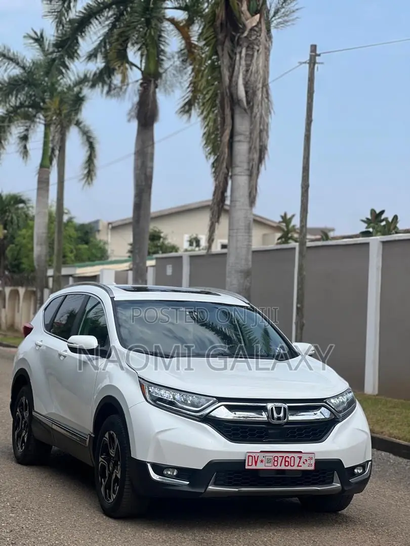 Honda CR-V Touring AWD 2018 White