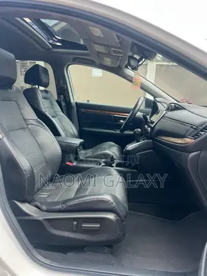 Honda CR-V Touring AWD 2018 White