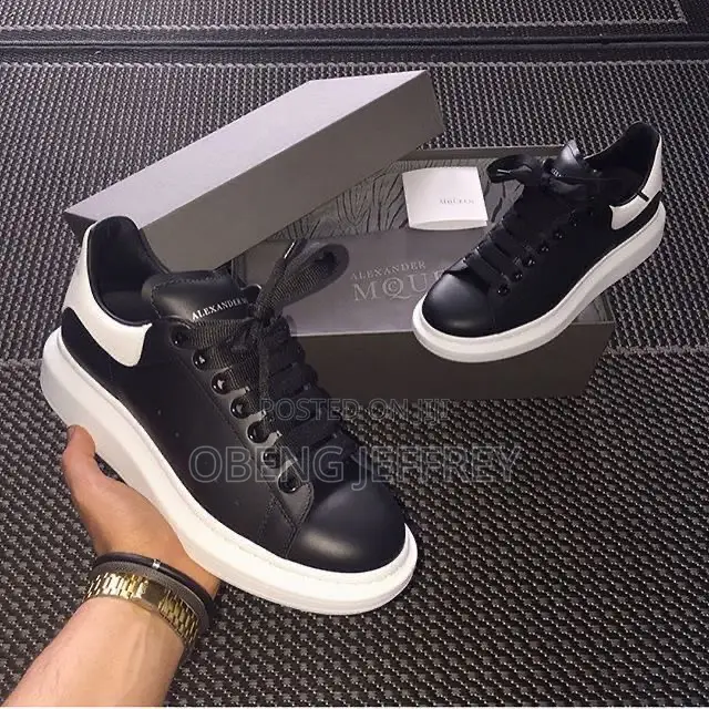 Original Alexander McQueen Black, Sole White
