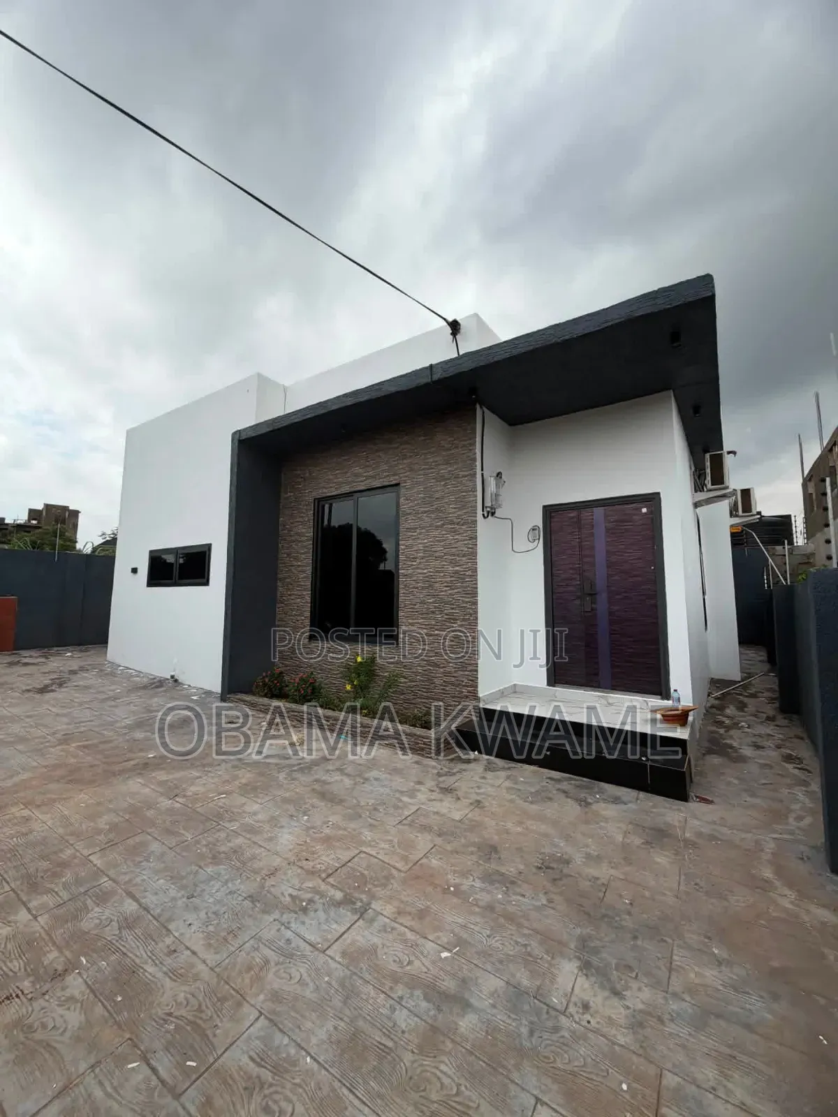 2bdrm House in Laryea Homes, Police Station for sale