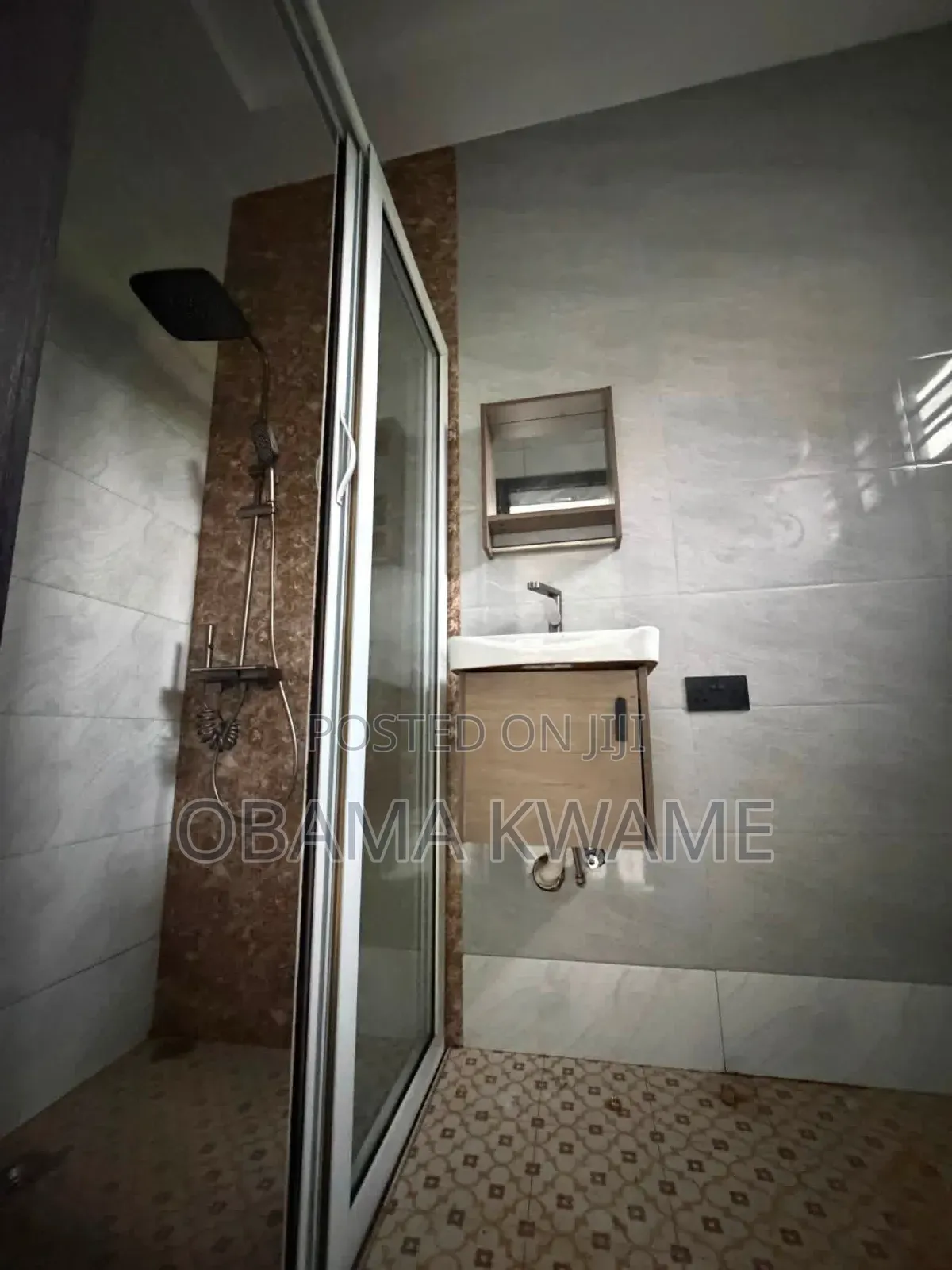 2bdrm House in Laryea Homes, Police Station for sale