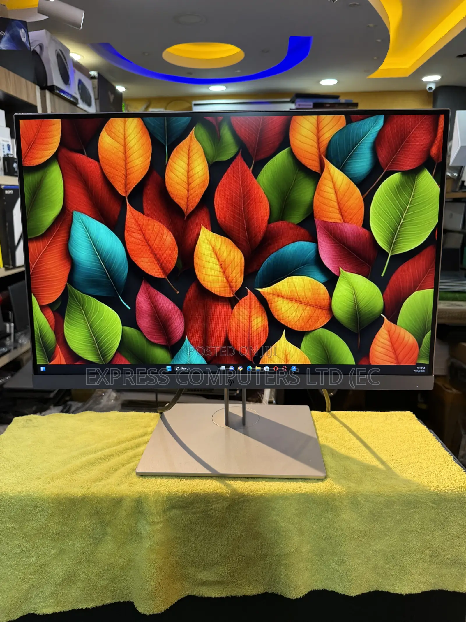 HP EliteDisplay 24 Inches Edgeless Ips, Full Hd 1080p Monitor From Uk