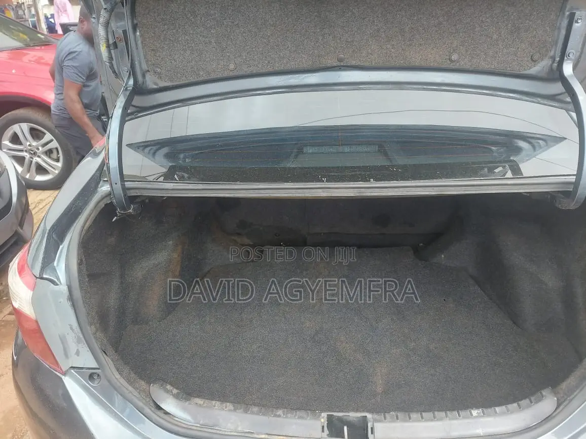 Toyota Corolla S Plus 4dr Sedan (1.8L 4cyl CVT) 2016 Gray