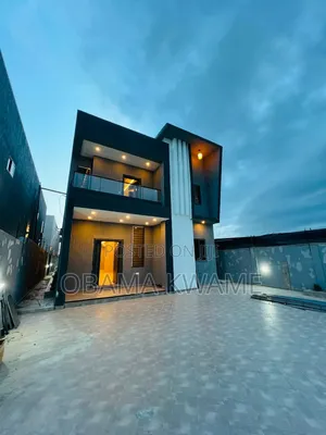 4bdrm House in Laryea Homes, Police Station for sale
