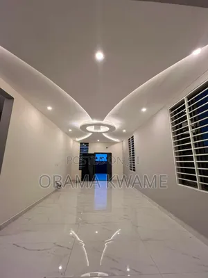 4bdrm House in Laryea Homes, Police Station for sale