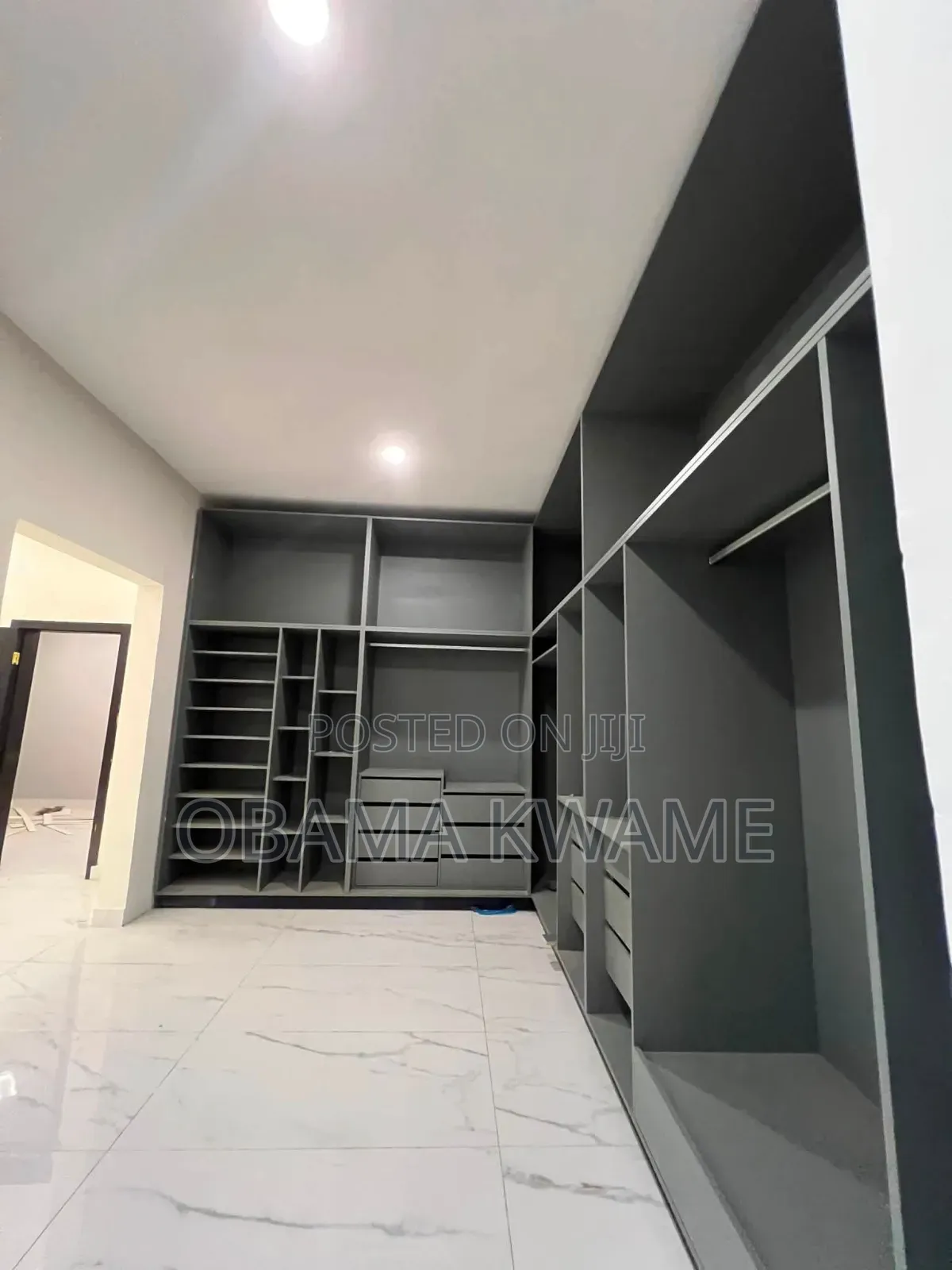 4bdrm House in Laryea Homes, Police Station for sale