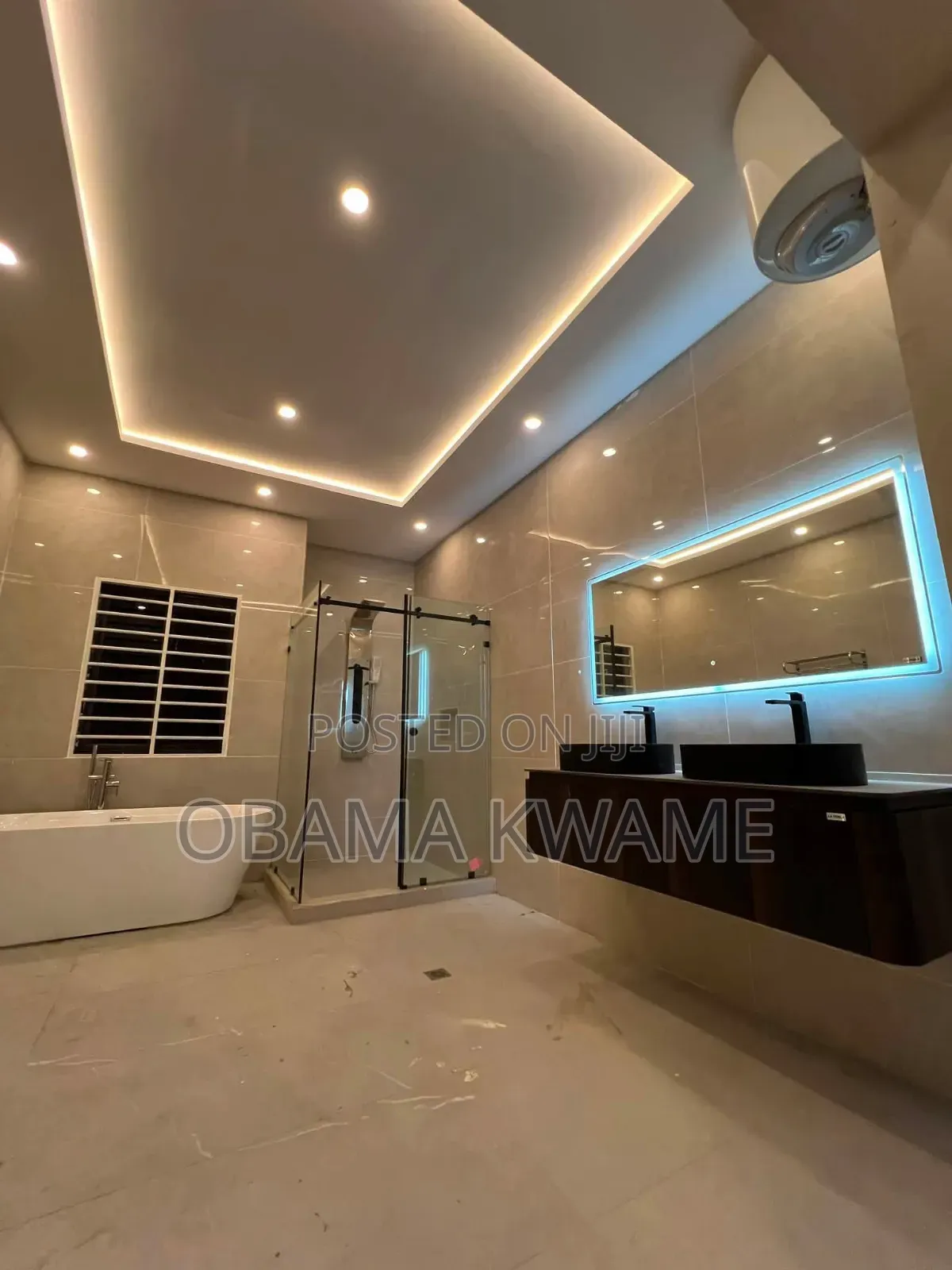 4bdrm House in Laryea Homes, Police Station for sale