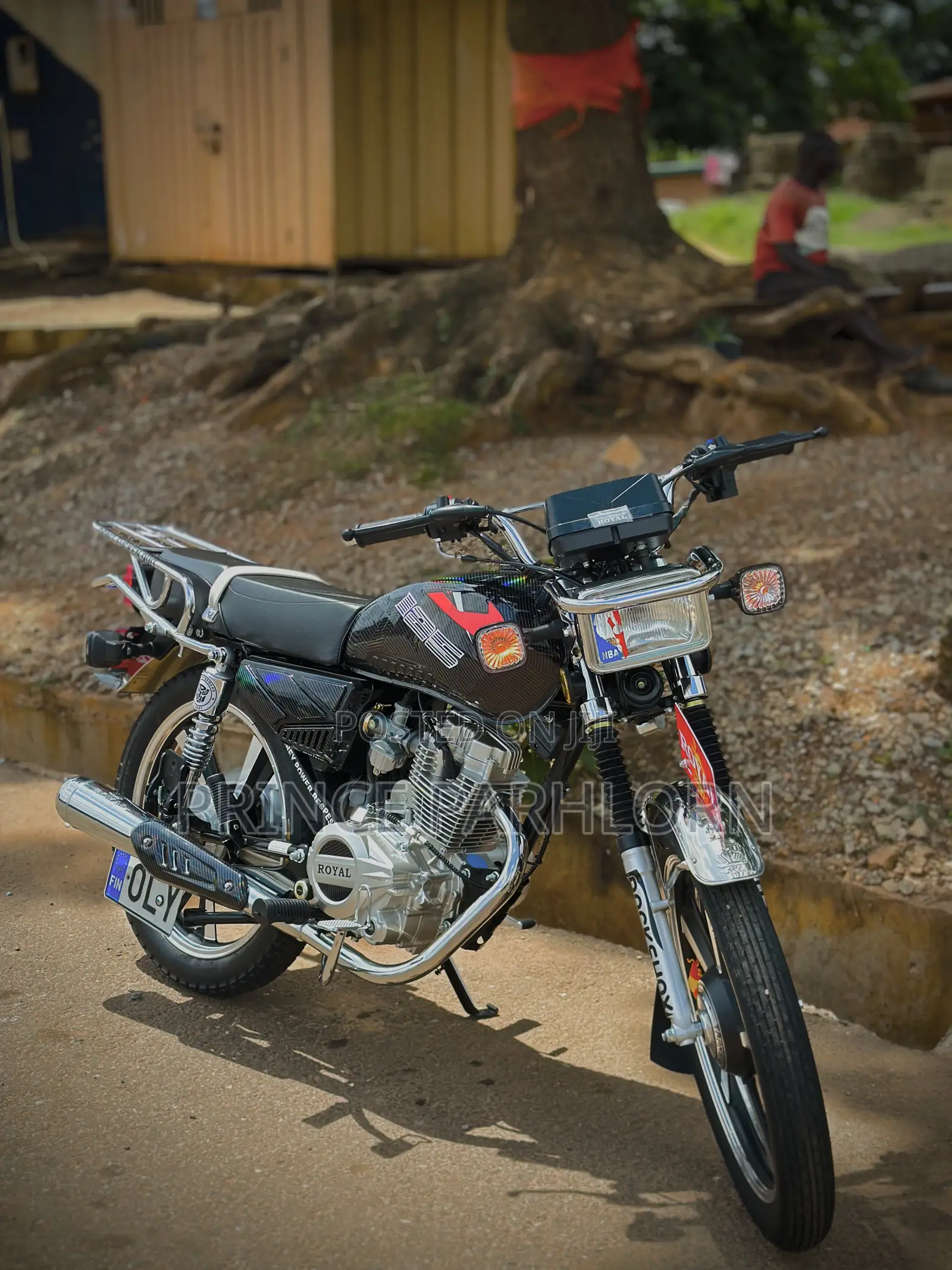 New Royal RY125 2025 Black