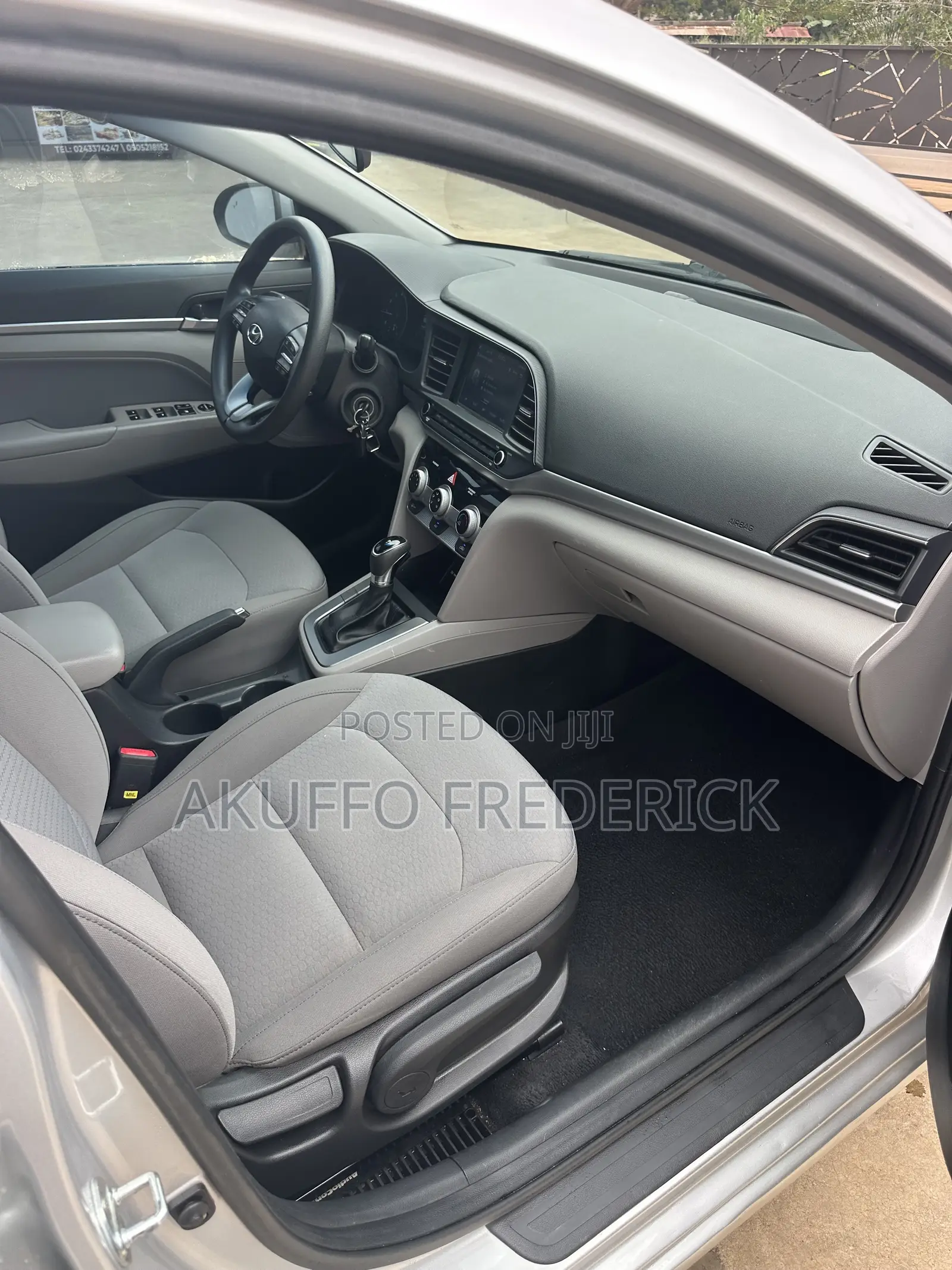 Hyundai Elantra Limited 2020 Gray