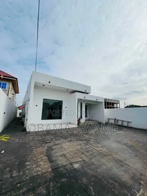 3bdrm House in Laryea Homes, Lake Side Estate for sale