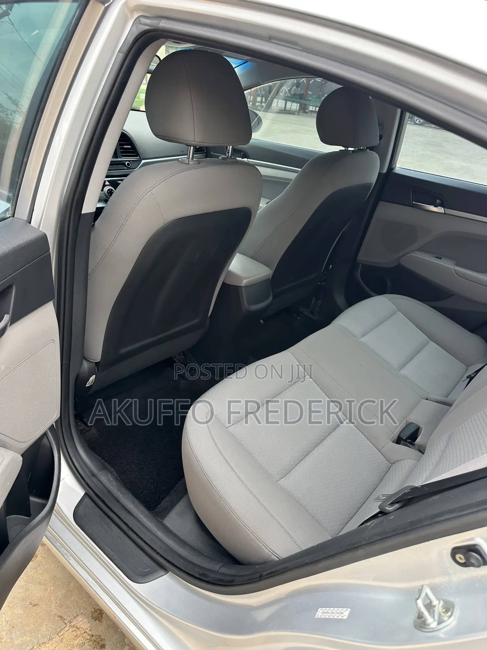 Hyundai Elantra Limited 2020 Gray